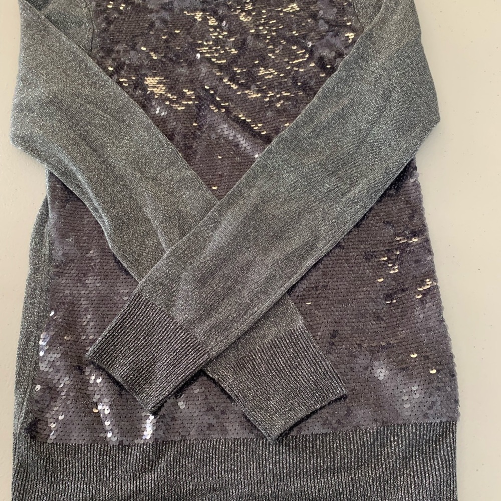 H&M sequin sweater - Picture 5 of 6